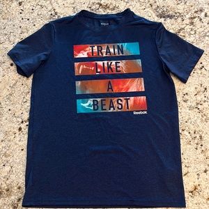 Reebok boys athletic tee size Large (14/16)